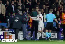 '황희찬 전 동료의 PSG 볼보이 밀치기 논란.. "감정 조절 못 했다" 유니폼 주며 사과