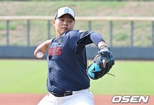 “올해는 힘들다” 롯데 마운드 마당쇠, 올해 못 본다…박진 팔꿈치 인대 손상, 수술 예정 [오!쎈 부산]