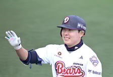 두산 공격력 실화? 정수빈 솔로포 이유찬 스리런포 대폭발! 두산, 키움 9-7 제압→김원형 감독 데뷔전 승리 [이천 리뷰]