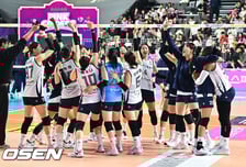 도로공사 정규리그 1위 확정! 모마·강소휘 42점 폭발…김종민 감독 통합우승 노린다!