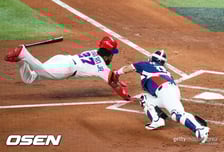 '13홈런 괴력만이 아니다. 신들린 홈슬라이딩까지...' 도미니카의 디테일 야구, 메이저리그 공식 홈페이지도 주목 [WBC]