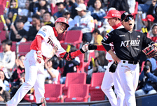 윤도현 투런포, 박민 3안타 2타점 vs 배정대 투런포, 안치영 의지의 동점타...KIA-KT 대접전 10-10 무승부  [광주 리뷰]