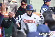 '대표팀 0명' 롯데, 우승팀 LG 꺾고 시범경기 무패 1위다...한태양 투런 손호영 솔로, LG에 5-3 역전승 [부산 리뷰]