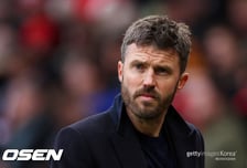 루니 "맨유 정식 감독은 캐릭이 적임자" vs 킨 "엔리케 같은 감독 데려와야"