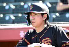 [속보] '대표팀 캡틴' 이정후, SF 복귀전 첫 타석부터 2루타 폭발