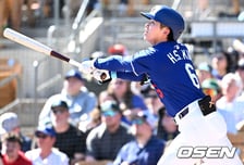 '주전 2루수 못 박나' 김혜성, WBC 복귀 후 2G 연속 안타에 연속 도루까지