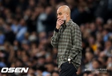 'UCL 탈락' 과르디올라의 거취 화제...루니, "적어도 다음 시즌까진 남을 것"