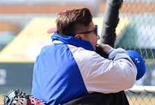 ‘두 팔 벌린 박진만, 웃으며 다가온 최형우’… 조동찬 코치, 친정 삼성과 특별한 재회[지형준의 Behind]