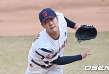 "자신 없으면 2군 가" 튼동은 달래지 않는다, '160km' 윤성빈 강하게 키운다…"한국에서 가장 빠른 공 던지는데"