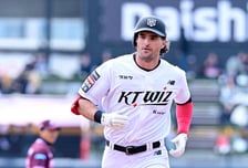 ‘하루 만에 꼴찌 탈출’ KT, 키움 4-1 제압…고영표 4이닝 무실점 힐리어드 첫 홈런 [수원 리뷰]