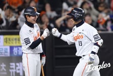 '주전 포수 존재감 미쳤다' 최재훈 스리런→그랜드슬램, 3안타 7타점 폭발! 한화 11-4 NC 완파, 류현진 왕옌청 점검완료 [대전 리뷰]