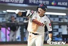 지옥 훈련 모두 이겨내고, 주전 3루수도 보였는데…독립리그 육성신화 수술 불운, 롯데 내야진 궤멸 어쩌나