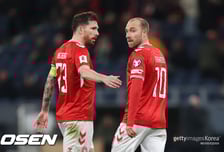 '홍명보호' 월드컵 상대 윤곽...'대승' 덴마크, 체코와 PO 격돌