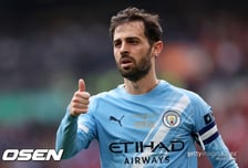 '선수가 직접 문 두드린다' 베르나르두 실바, 바르셀로나 향해 "나 영입해"→협상 진행 중