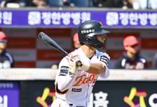 '와' 결국 고졸신인이 해냈다…한화 오재원, 개막전 1번타자 중견수 선발 출전 [오!쎈 대전]