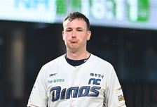 ‘개막 직전 충격 부상’ 18억 외인 대체자 영입 임박했다! 이호준 감독 “구단 역대급으로 빨리 움직여, 조만간 발표” [오!쎈 창원]