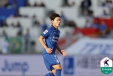 "김성주는 좀 안타깝다" 이정효 감독의 당근과 채찍 "본인이 이겨내야...08년생 김지성이 몸 더 좋아서 데려왔다"[용인톡톡]