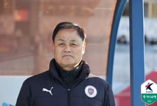 '4경기 무승' 첫 승 필요한 최윤겸 감독 "자책하고 있다...가브리엘은 부상 제외, 로페즈 조커 활용할 것"[용인톡톡]