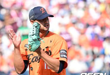 폰세와 아름다운 이별 불가능한가, 한화 새 외인 KBO 데뷔전서 4사사구 4실점…94구로 5이닝 못 버텼다 [오!쎈 대전]