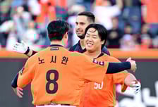 "울겠다 울겠어" 407억 듀오가 10타수 무안타, 서운할 뻔 했는데…이런 경기도 있네, 결국 끝내주는 경기 선사했다