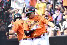 '이적 첫 안타가 끝내기' 강백호, 이번엔 첫 홈런 터졌다! 하영민 상대 달아나는 투런 폭발 [오!쎈 대전]