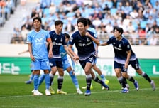 ‘강현제 1골 1AS 미친 활약’ 서울 이랜드,  대구 3-1 격파하며 5위 도약