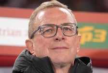 말로만 "한국은 두 얼굴" 경계.. 오스트리아 감독, "팬들 다시 즐겁게" 여유 철철 '주전 휴식' '선발-벤치 명단 공개'