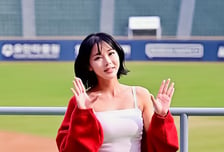 LG 차영현 치어리더, 팀장님의 아찔한 사복패션 공연 [O! SPORTS 숏폼]