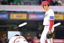 '악몽 반복인가' 안타→폭투→2루타→안타→안타→볼넷→폭투 1회 악몽, 日 66승 투수, 5회 2루타→2루타→폭투에 무너졌다 [오!쎈 인천]