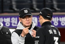 '259분 걸린 승리' 집념의 KT, 개막 4연승→단독 1위 등극! 이강철 감독 "선수들이 끝까지 포기하지 않았다" [오!쎈 대전]