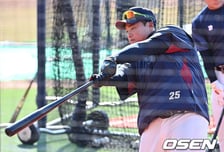 '충격 스윕패 위기' 모두가 기다린 구세주, 한동희 돌아온다…2군 상동 3타석→1군 창원행