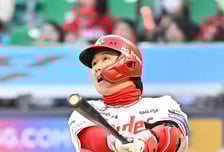 ‘최정·최지훈 마수걸이 홈런’ SSG, 12안타 대폭발! 키움 11-1 완파→2연속 위닝시리즈 [인천 리뷰]