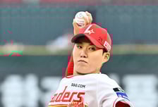 'KKKKK' 무실점→1640일 만에 선발승, “처음으로 가족들 야구장 방문, 덕분에 승리한 것 같아” [오!쎈 인천]