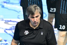 “마음 가는대로 외인을 바꿔? 불공평하다” 프랑스 명장 작심 발언 떴다! 1차전 패배→왜 돌연 1위팀 저격했나