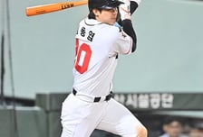 '92홈런' 거포가 끝내다, 연장 10회 2타점 결승타 폭발…‘3연패→7연승’ 울산, 남부리그 1위 지키다