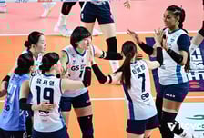 '1승 남았다' GS 칼텍스, 2차전 풀세트 끝에 승리...한국도로공사 2연패 어쩌나 [김천 리뷰]