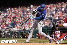 '똑딱이 논란' 시달렸던 오타니가 홈런 포함 4타점이라니...감독도 드디어 안도의 한숨