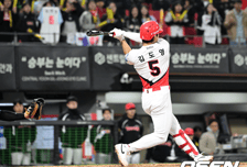 '2점→1점→2점, 오늘은 0점' 최하위 KIA 4연패 늪...테일러 첫 승, 신재인 2호포 'NC 5연승'  [광주 리뷰]