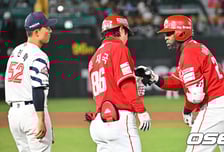 '또 졌다' 롯데 5연패 수렁...'에레디아 결승타' SSG 위닝 확보 공동 1위 수성 [부산 리뷰]