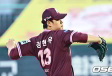 ‘부상 날벼락’ 전체 1순위는 팔꿈치, 필승조는 어깨…1군 엔트리 제외→병원 검진 받는다