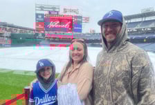 “이 비에?” 다 놀랐다…오타니, 폭우 속 팬에게 건넨 ‘감동 선물’