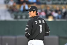 '와 8연승' 여전한 사직의 저승사자…'고퀄스' 아니었지만, 체인지업 장인은 경기 중에도 발전한다