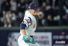 '와 15년' 롯데 토종 좌완의 새 역사…'사이영 에이스' 체인지업 장착하고 AG 국대까지?
