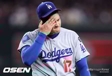 "로버츠 몹시 화났다" 폰세 잃은 충격인가, 토론토는 왜 오타니한테 딴지 걸었나…워밍업 시간 논란이라니