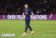"이강인 정말 중요한 선수" 엔리케 극찬, 현실은 고작 12분 출전...또 벤치 출발→그래도 '키패스 3회' 존재감 빛났다
