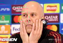 "경질은 없다. 다음 시즌도 믿고 간다".. 리버풀 구단주, 잇따른 참패에도 슬롯 감독에게 '선수단 개편 전권' 부여