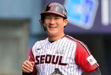 “8년 더 뛸거야” 124억 LG 36세 유격수 미쳤다, 어떻게 타율 5푼9리→5할2푼9리 급반등했나