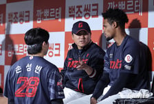 공교롭다, '유강남→손성빈' 포수 바꾸자마자, 2G 연속 도미넌트 스타트…단순한 우연일까