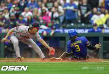 "휴스턴에 재앙이다"...볼넷-볼넷-안타-폭투-볼넷-사구-볼넷, 日 802억 투수 최악투로 1회 초고속 강판
