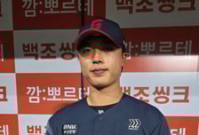이보다 완벽한 출발이 있을까…‘데뷔 첫 승’ 롯데 대졸 신인 "가장 먼저 부모님이 생각났다", 6G 연속 무실점 “언젠가는 깨질 기록” [오!쎈 고척]